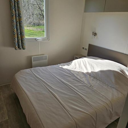 Camping Familial Les Chalets D'Uza Bagian luar foto