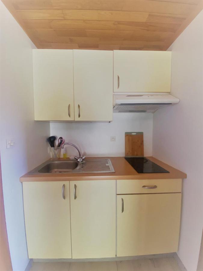 Camping Familial Les Chalets D'Uza Bagian luar foto