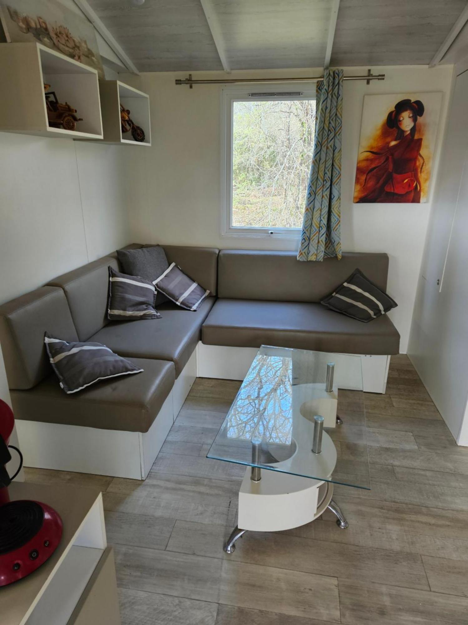 Camping Familial Les Chalets D'Uza Bagian luar foto